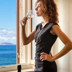 Panoramic Bastioni Sea View Apartment